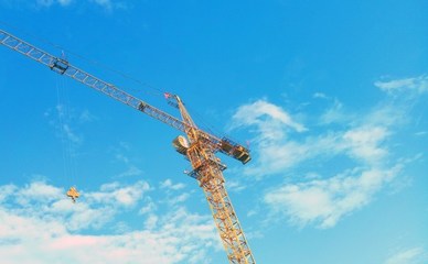 工資暴漲133%,塔吊行業(yè)迎來(lái)春天意味著什么?